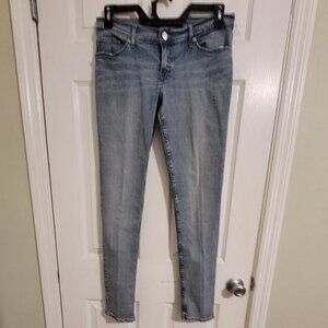 Levi's 524 Women's  Prewash Blue Jean Color Size 28/32